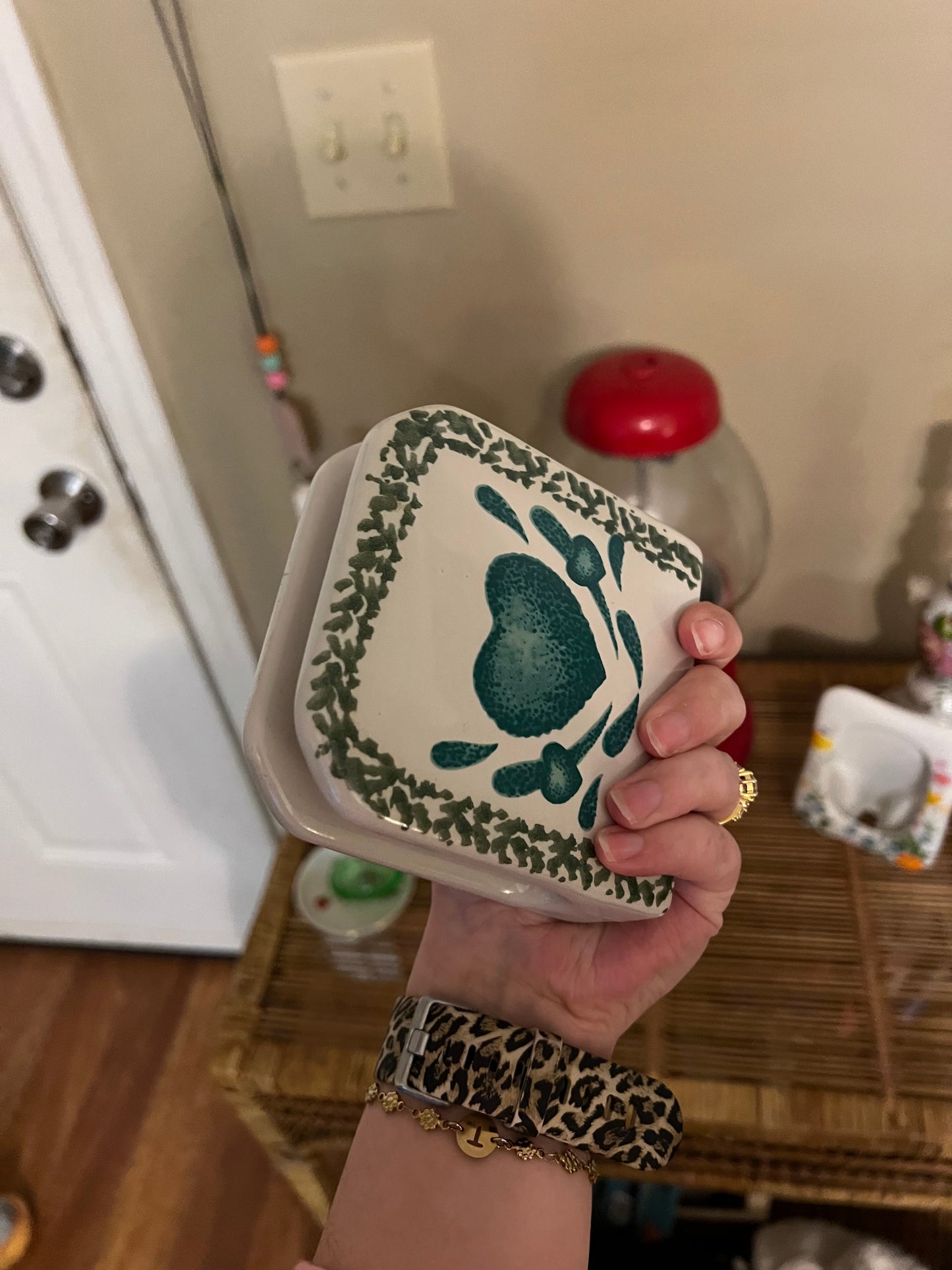 Green Heart Stoneware Napkin Holder