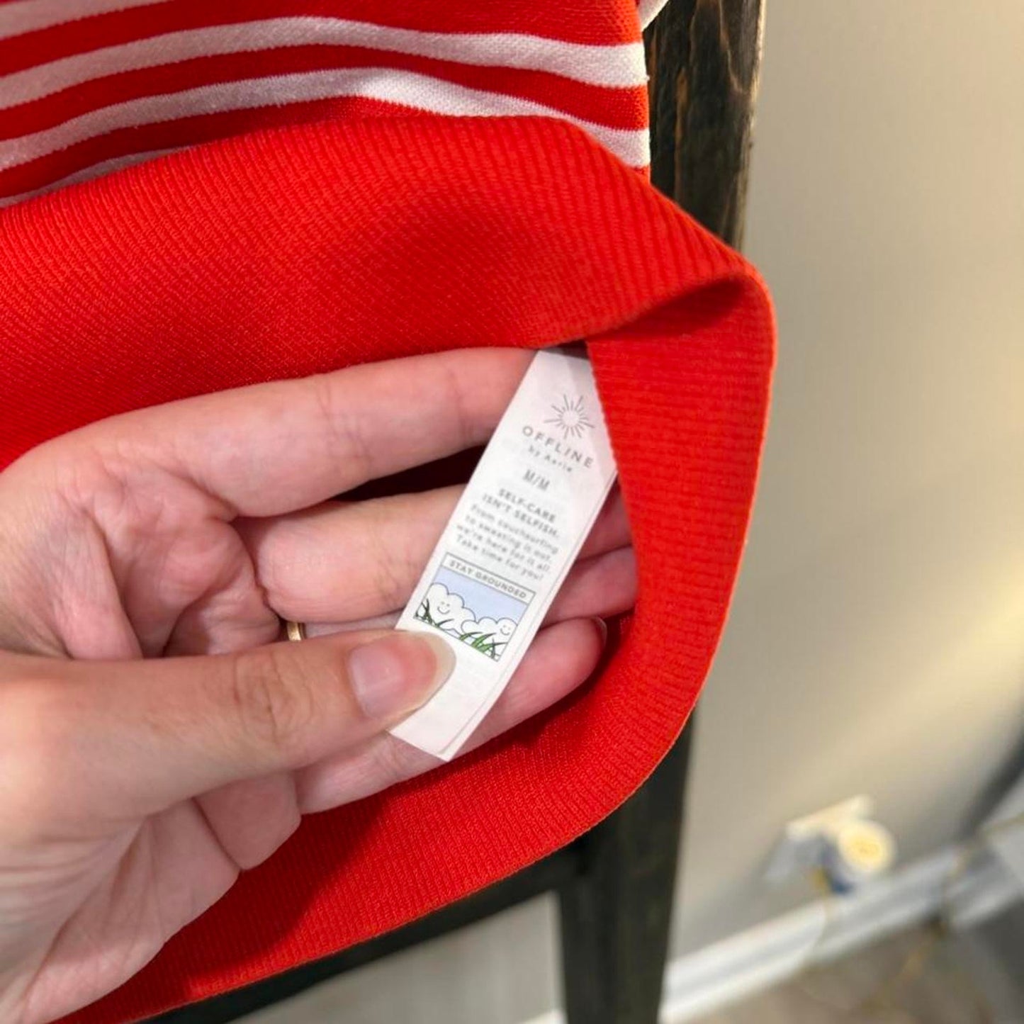 Size Medium Aerie Real Me Seamless Red & White Striped Top