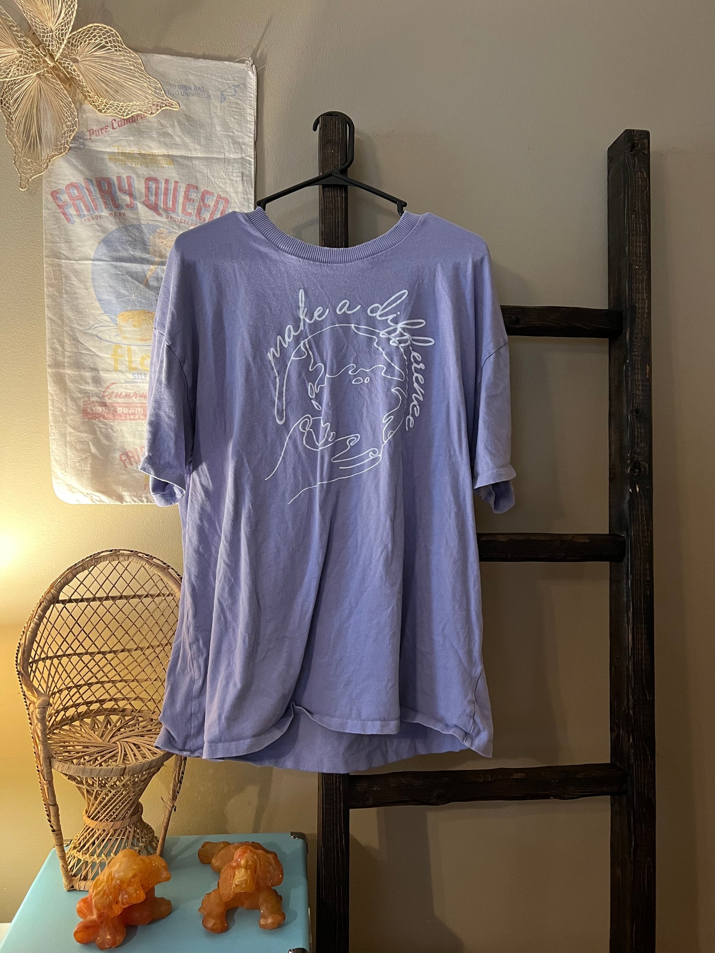 Size L/XL American Eagle Purple Graphic Tee
