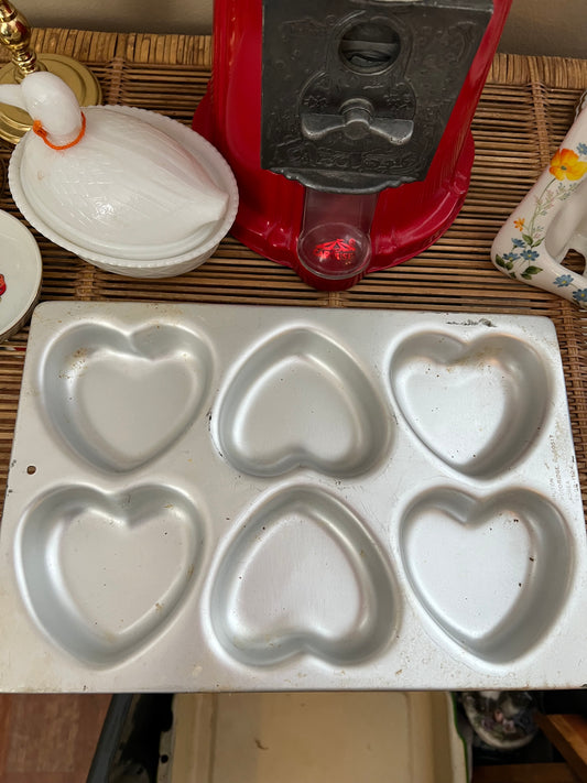 Vintage Wilton Heart Aluminum Cake Pan