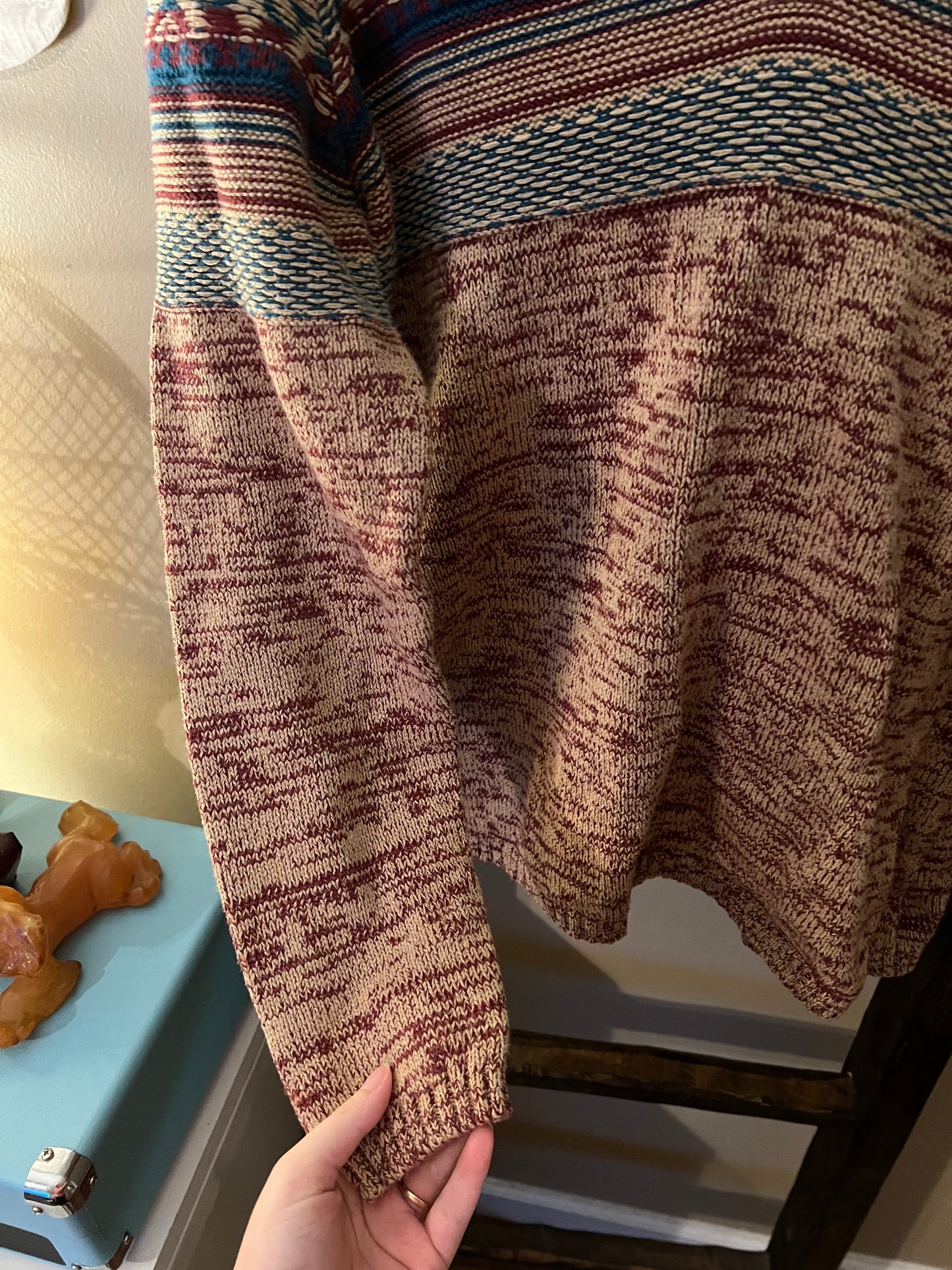 Size Medium Natural Reflections Sweater Hoodie