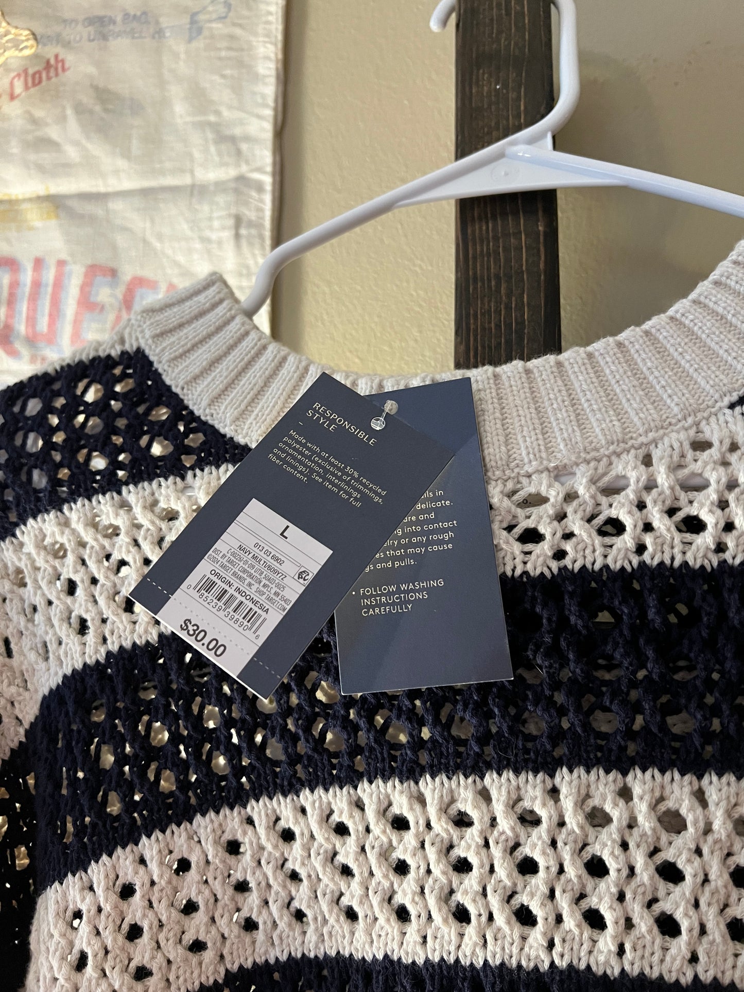 Size Large Universal Thread Navy & White Striped Sweater