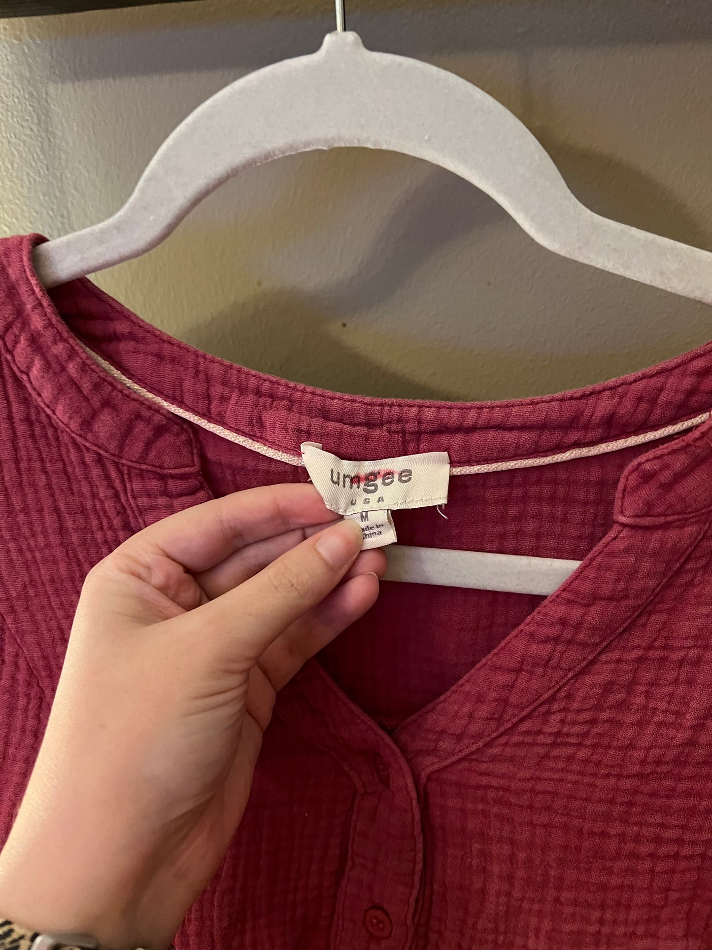 Size Medium Umgee Pink Cotton Blouse