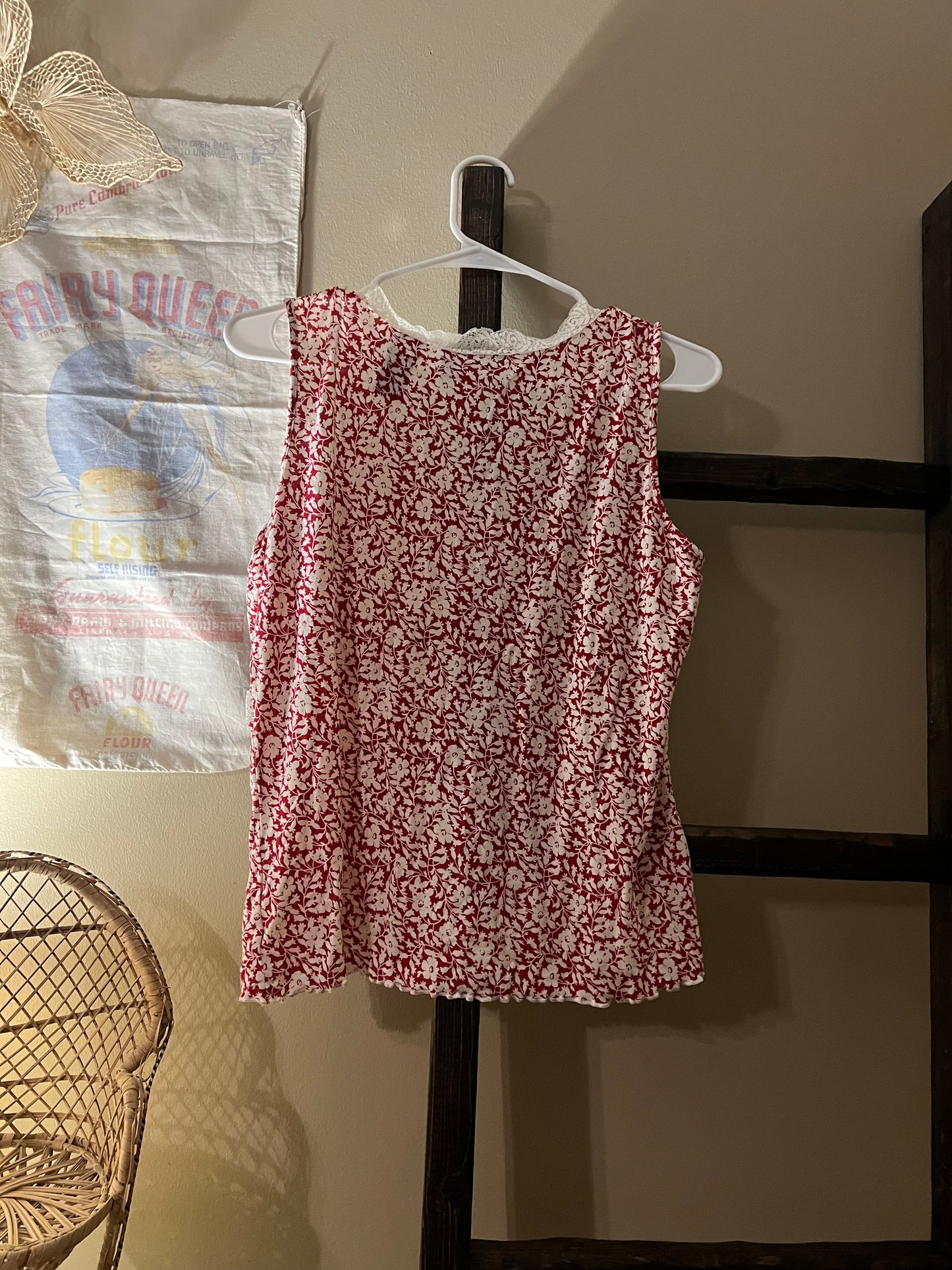 Size XL 90's Crazy Horse Tank Top