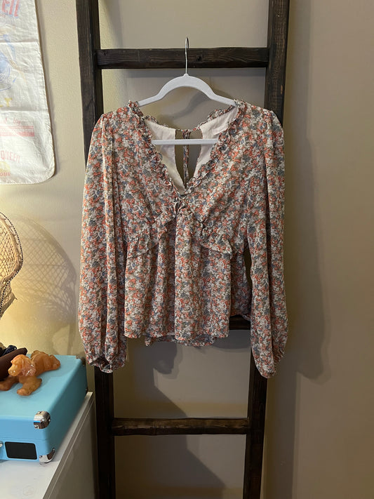 Size Small Floral Cottagecore Blouse