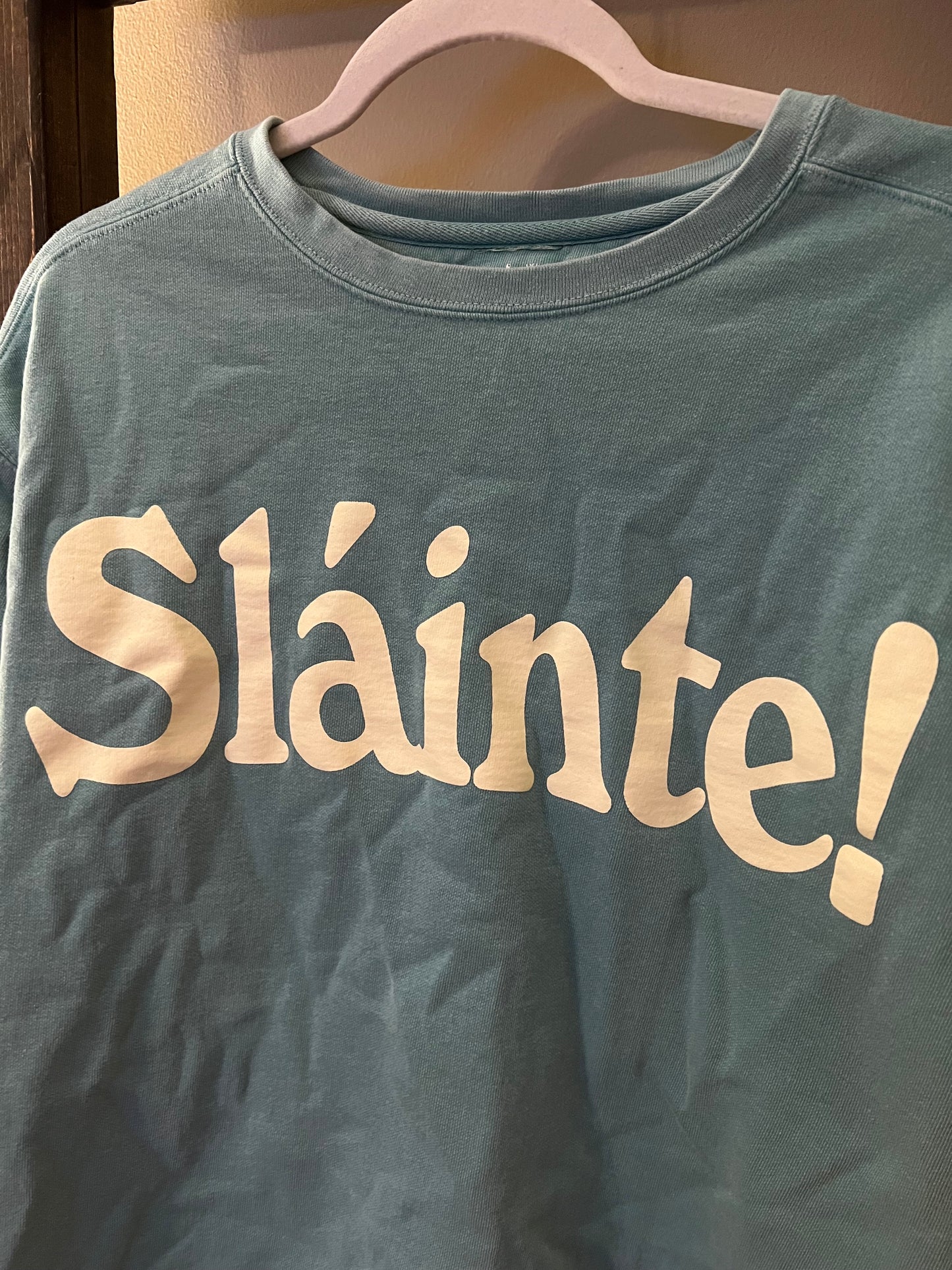 Size Large Alice & Wonder Slainte Crewneck