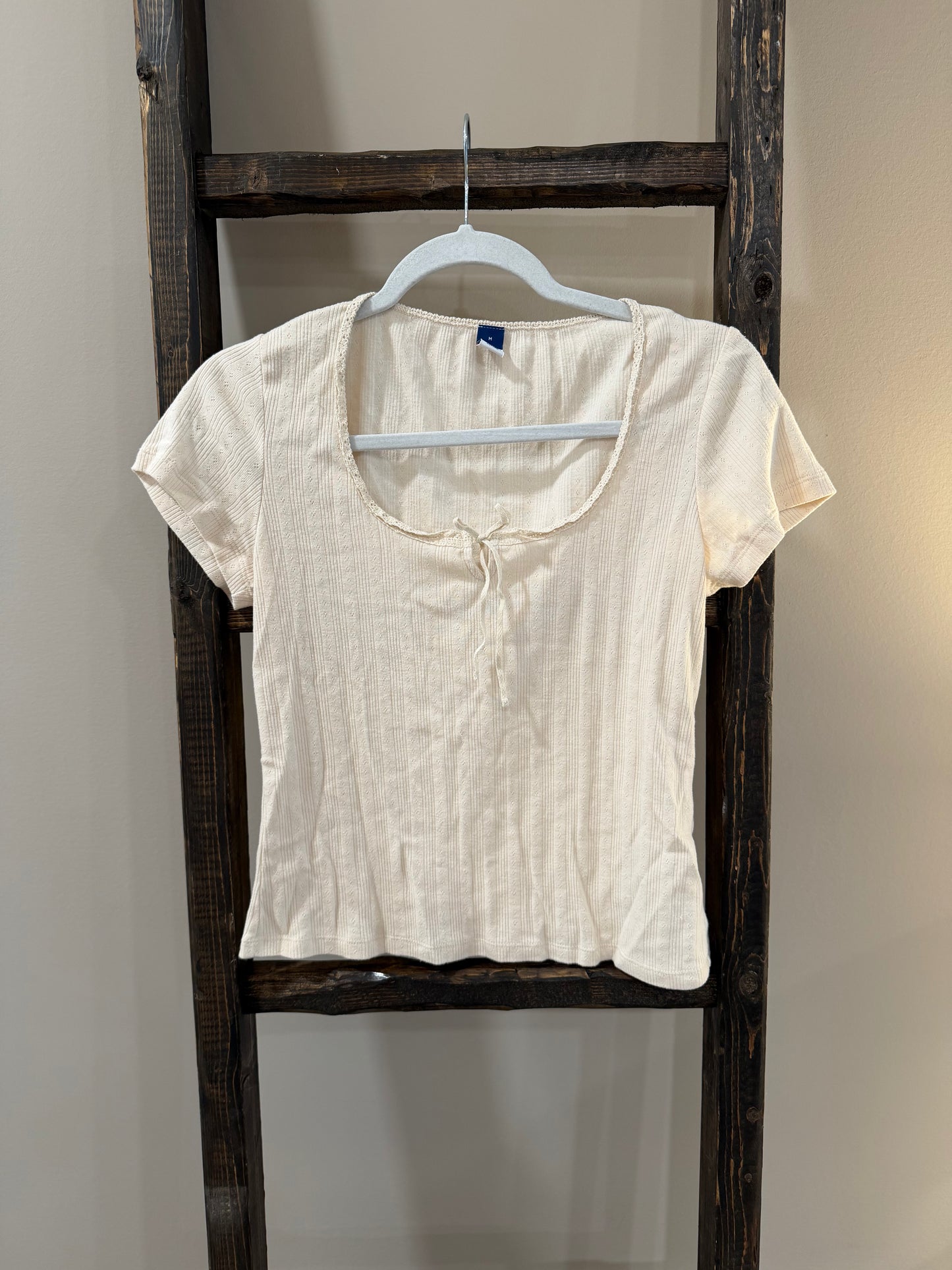 Size Medium Old Navy Lace Trim Bow Top