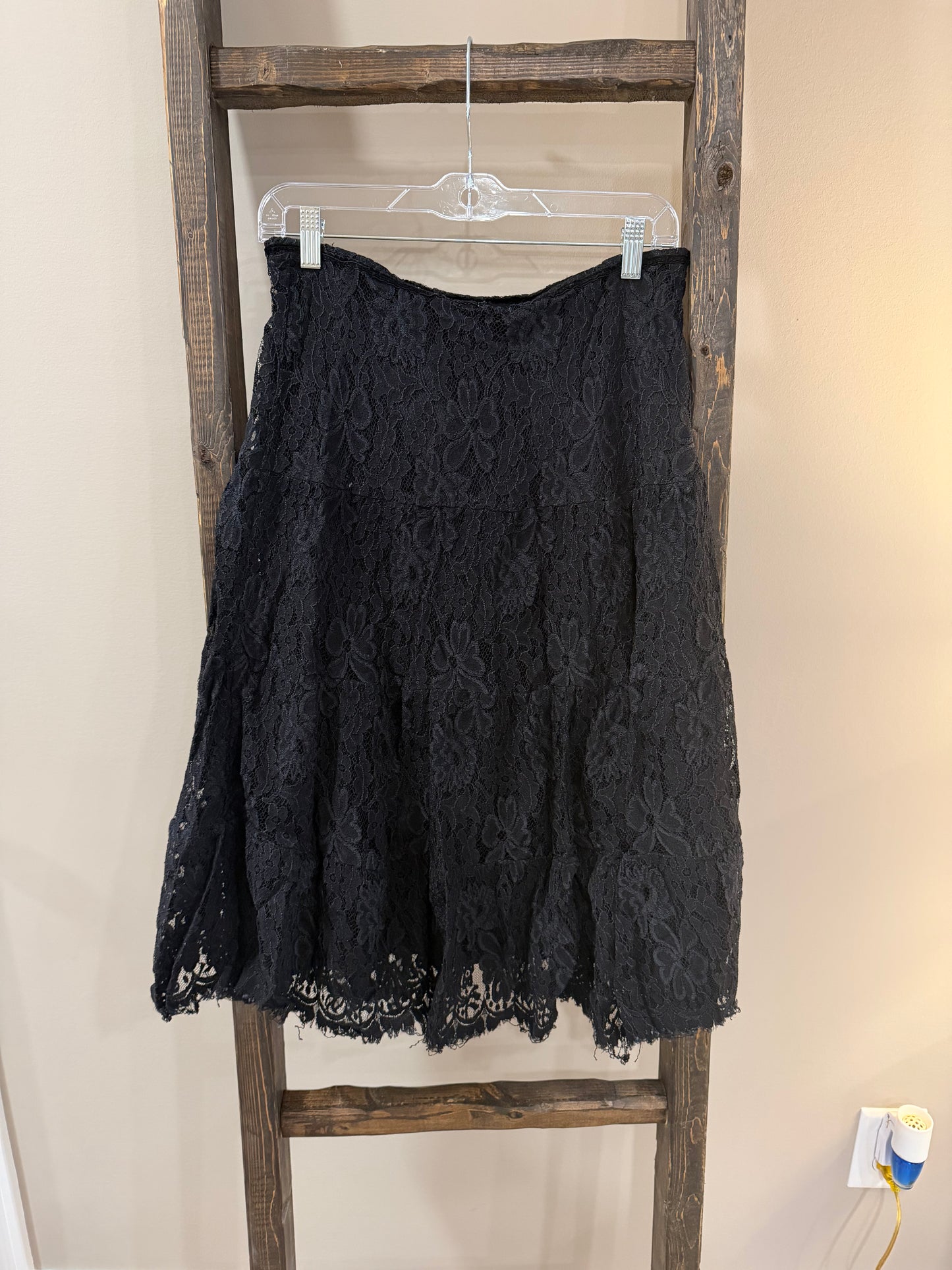 Size 8 Rachelle Black Lace Midi Skirt