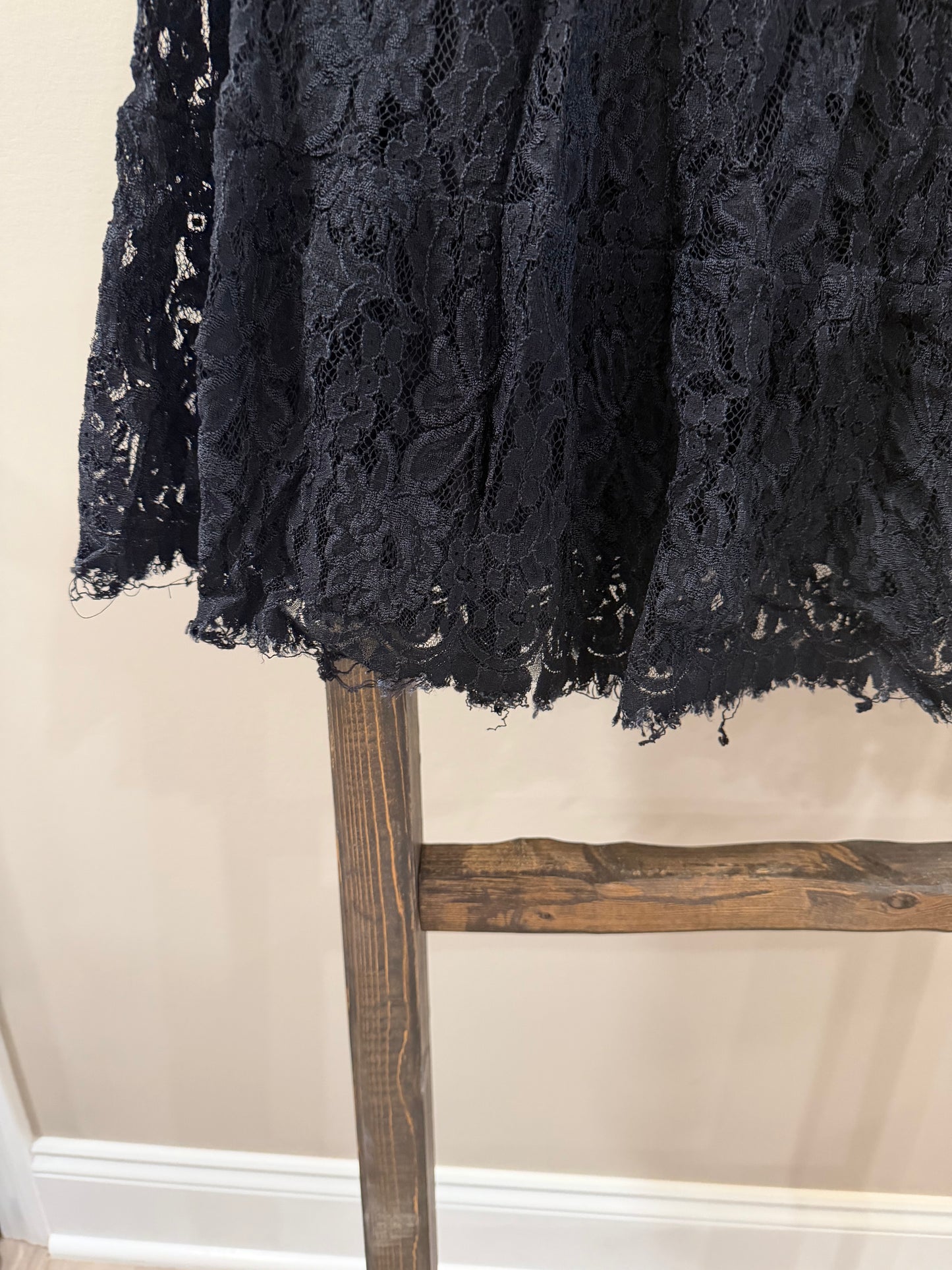 Size 8 Rachelle Black Lace Midi Skirt