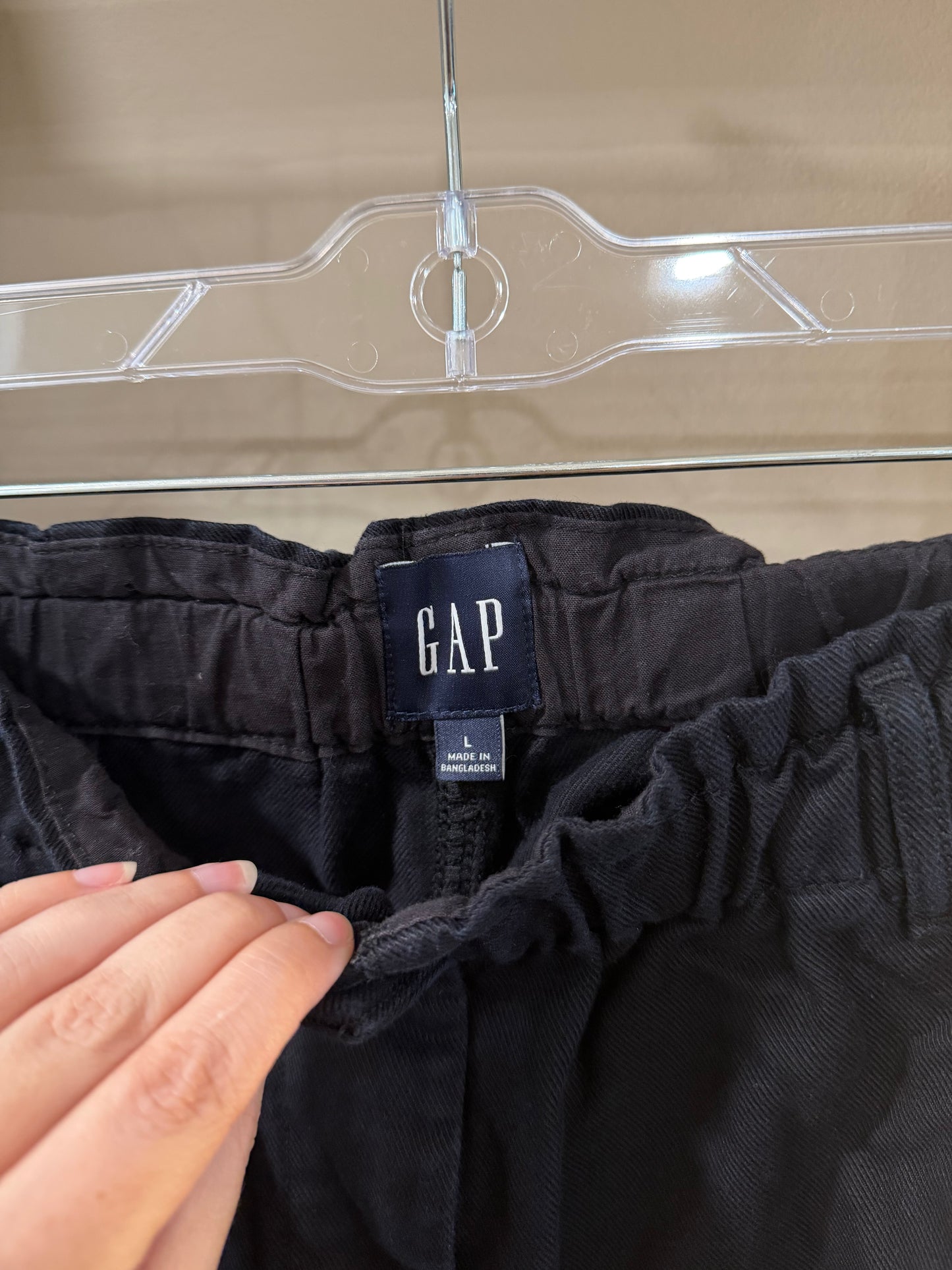 Size Large Gap Black Paperbag Waist Pants