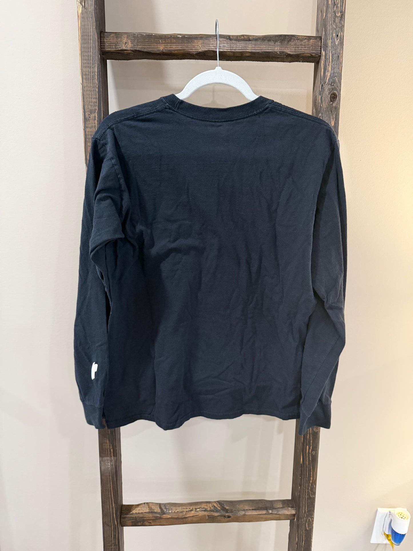 Size Medium Billie Eilish Merch Long Sleeve Graphic Top