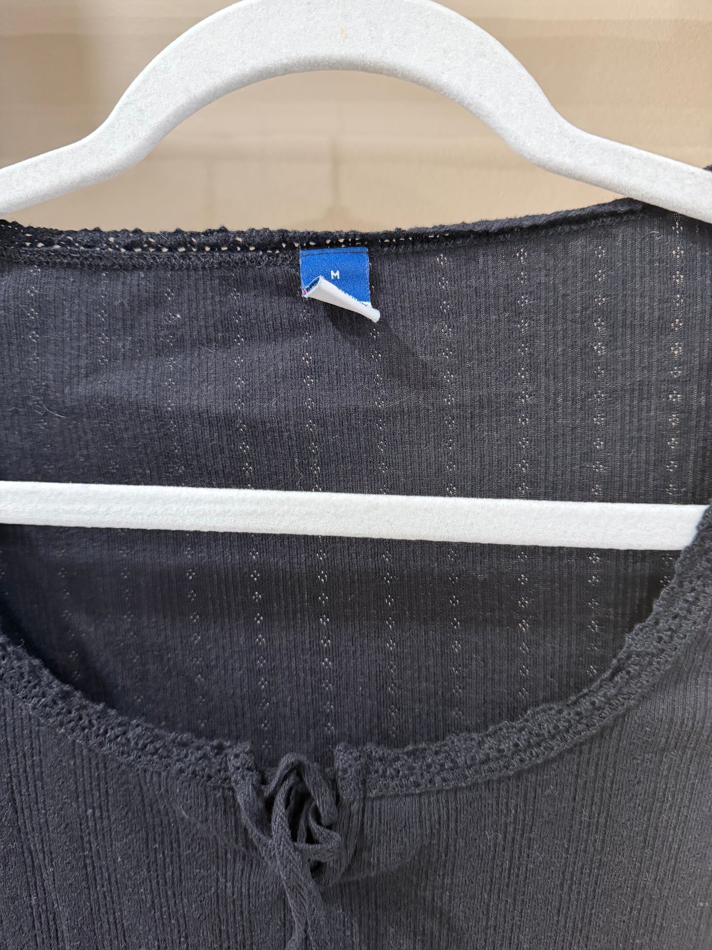 Size Medium Old Navy Lace Trim Bow Top