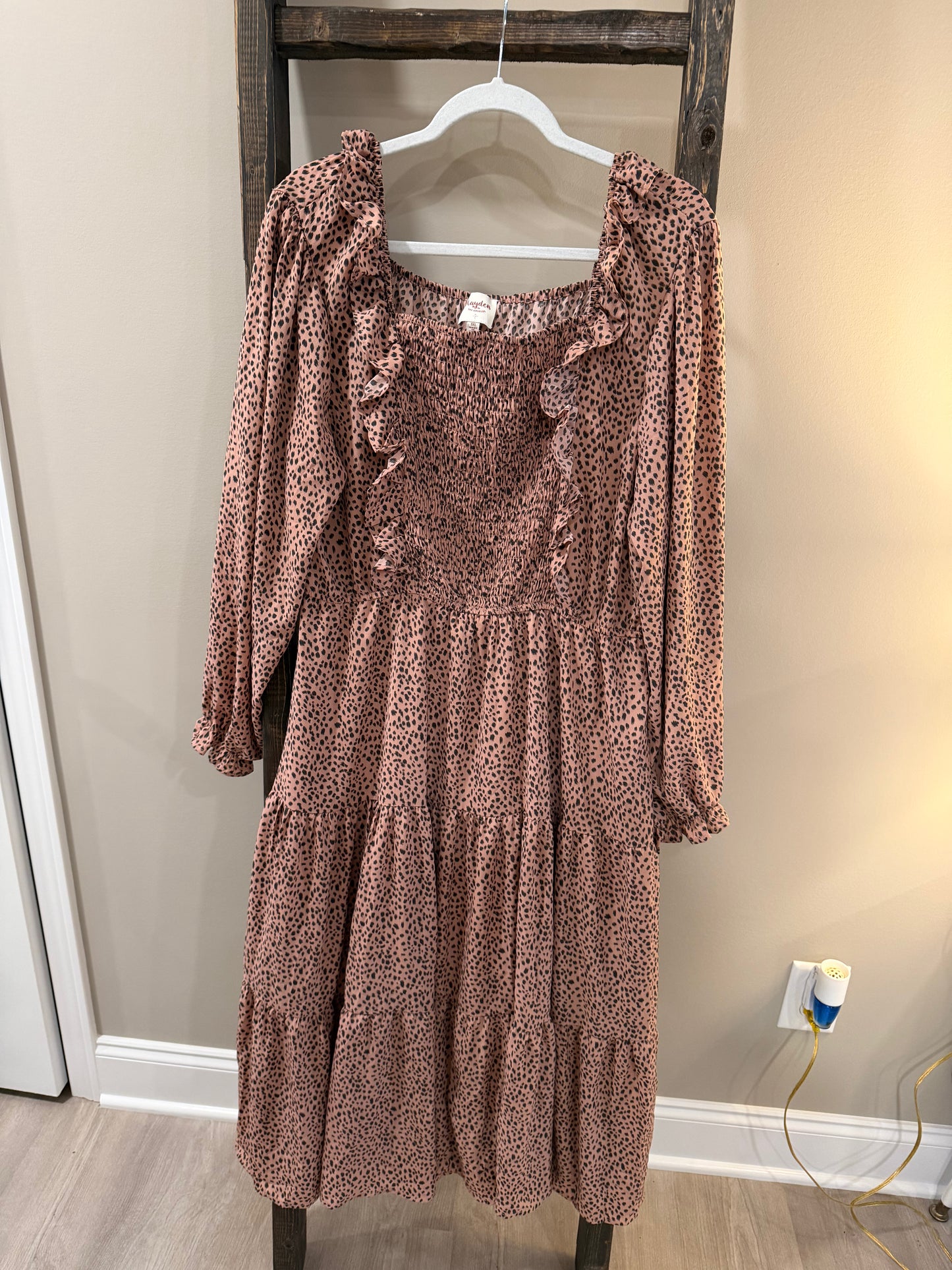 Size 1X Hayden Los Angeles Dotted Maxi Dress