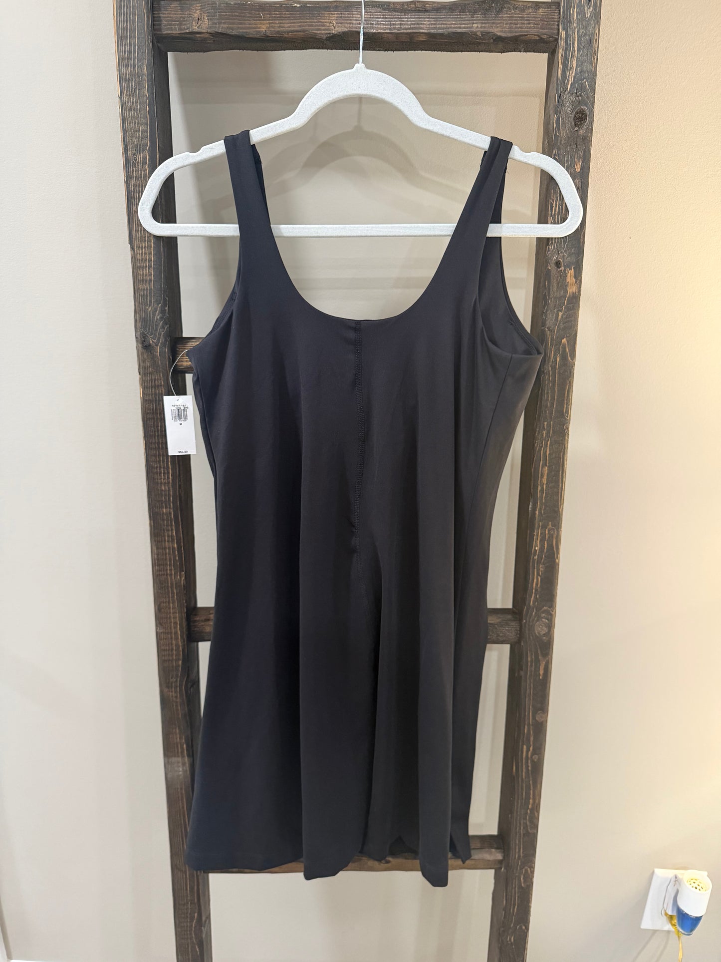 Size Medium Old Navy Active Powersoft Athletic Dress