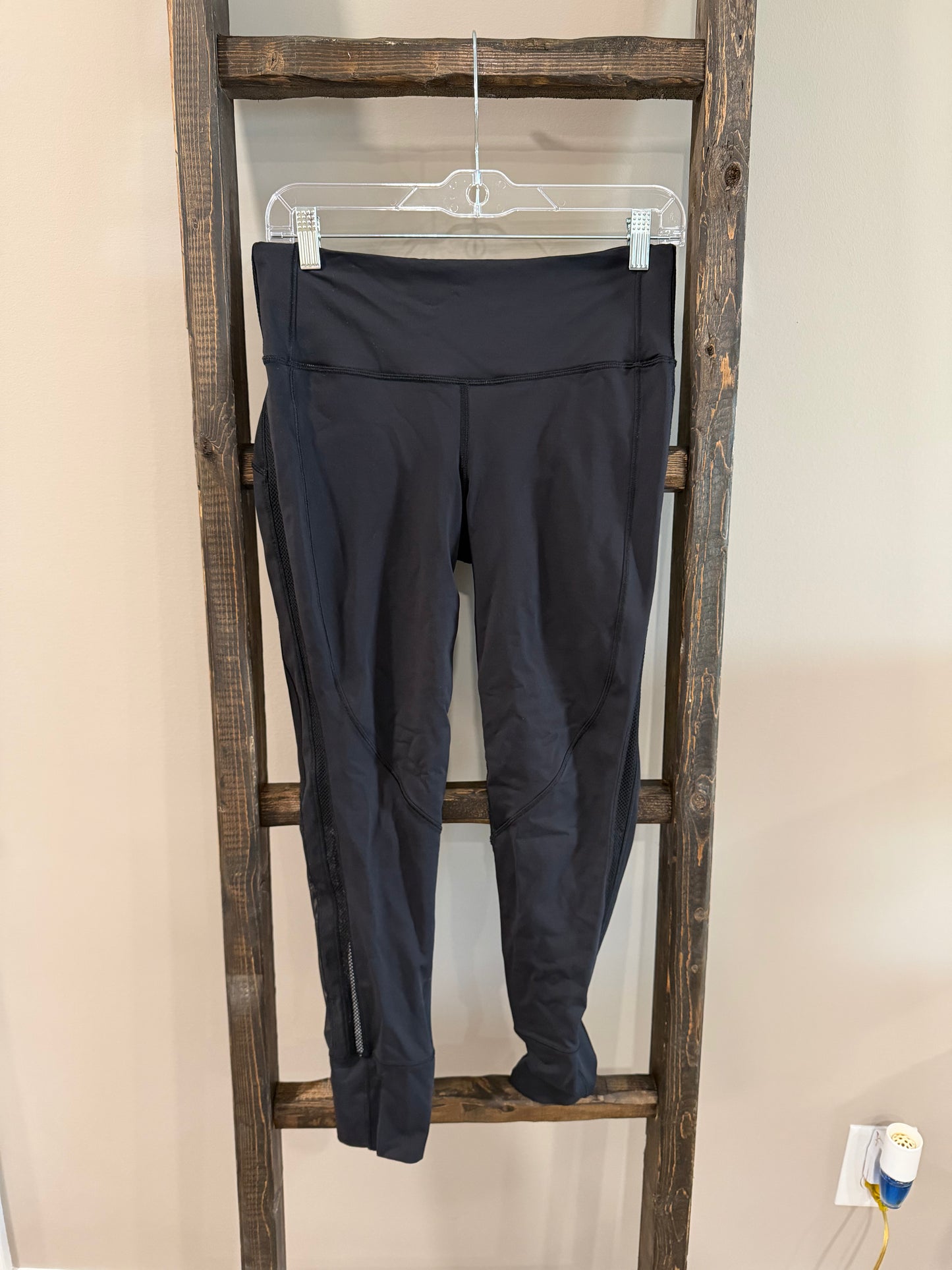 Size 8 Lululemon Mesh Accent High Rise Leggings