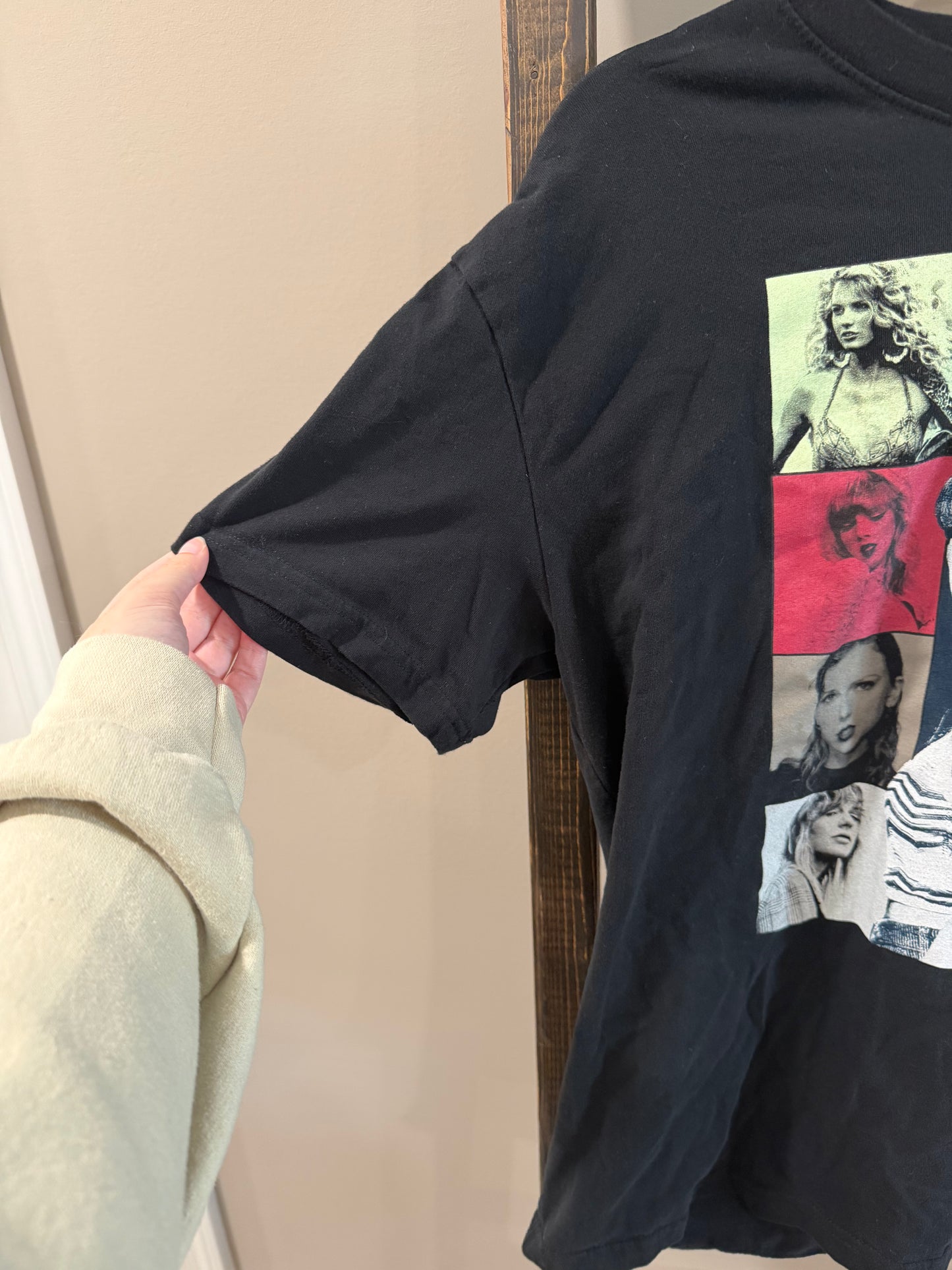 Size Large Taylor Swift The Eras Tour Eras Graphic Tee