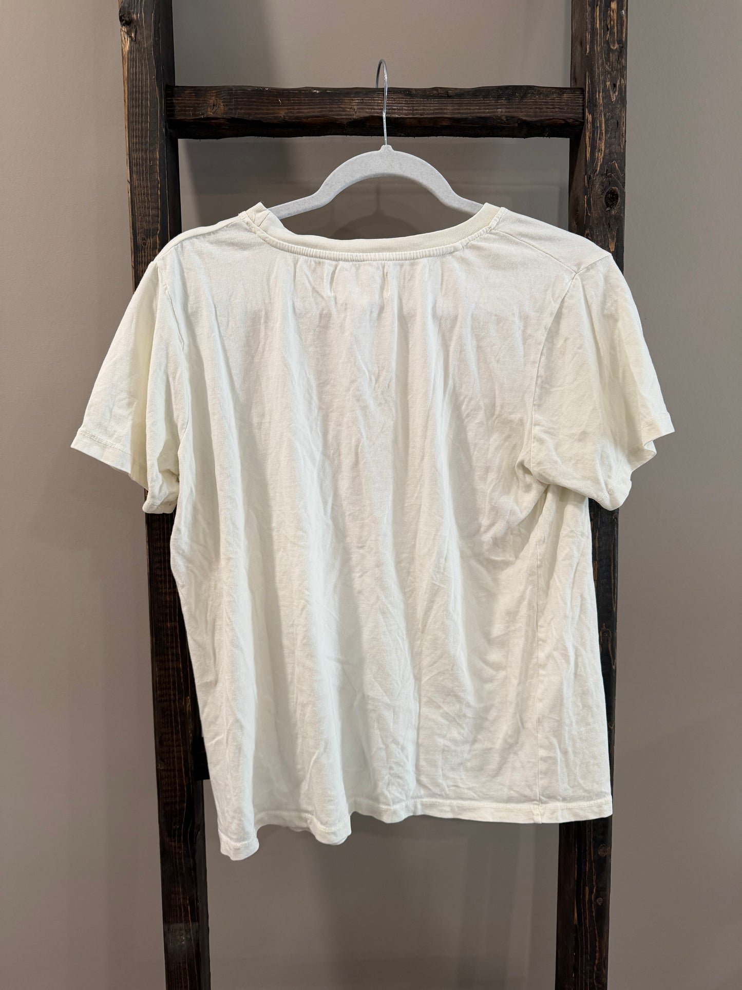 Size Large C&C California Cream Fruit Graphic Tee