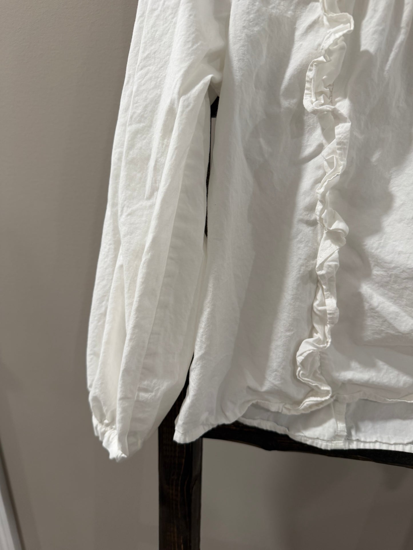 Size Medium Able Sarah Ruffle Pleated White Blouse