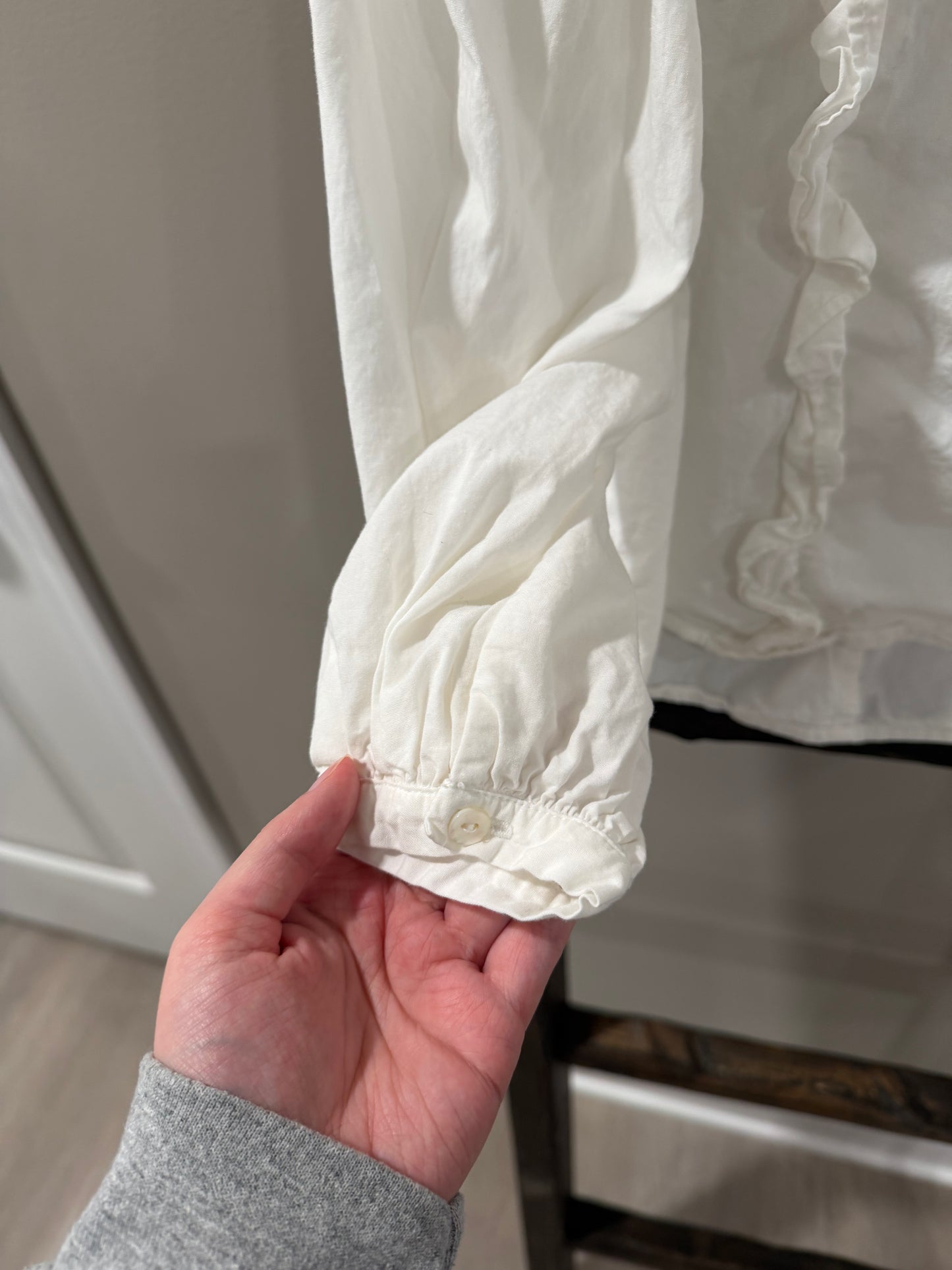 Size Medium Able Sarah Ruffle Pleated White Blouse