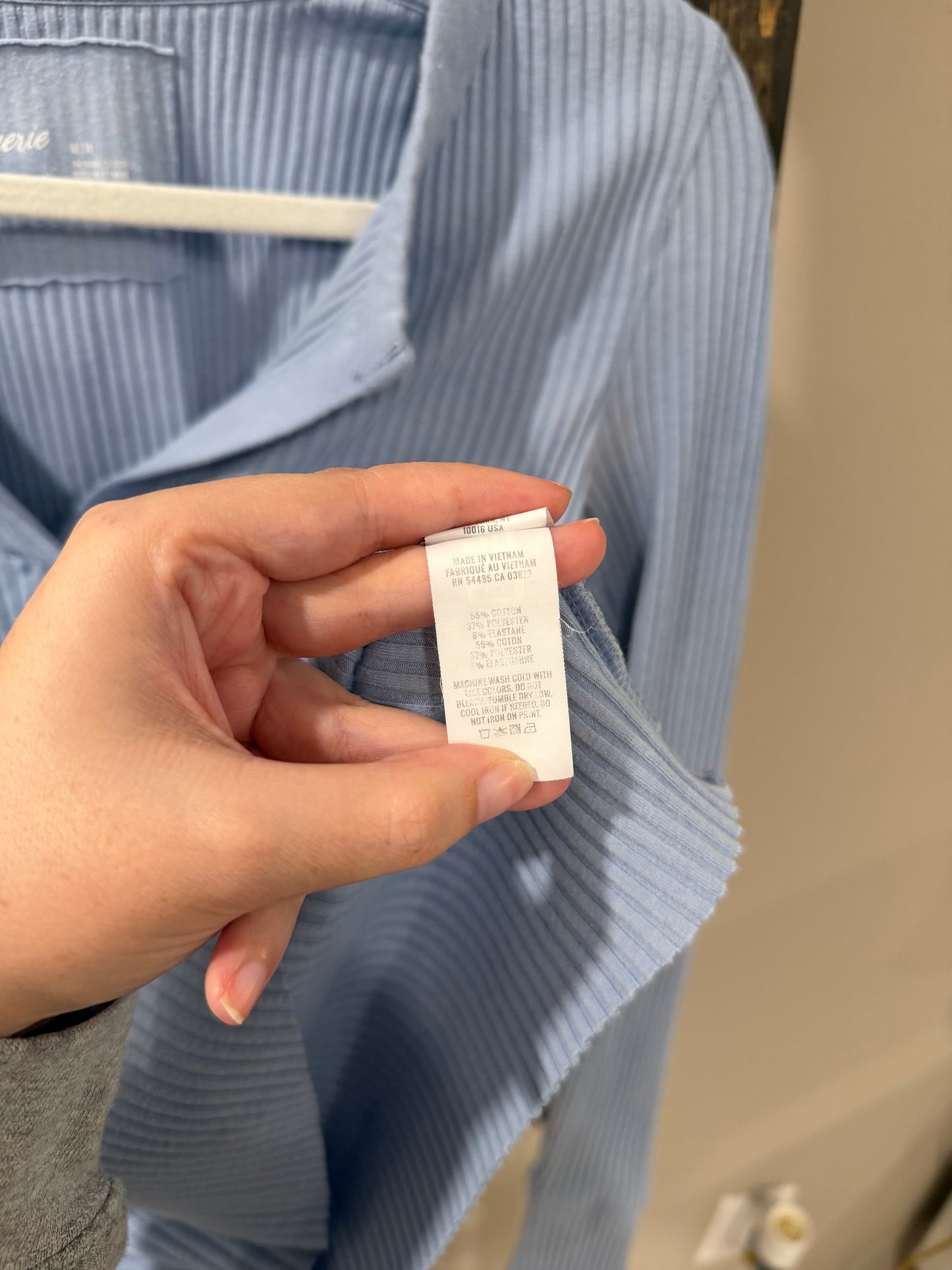 Size Medium Aerie Light Blue Ribbed Top