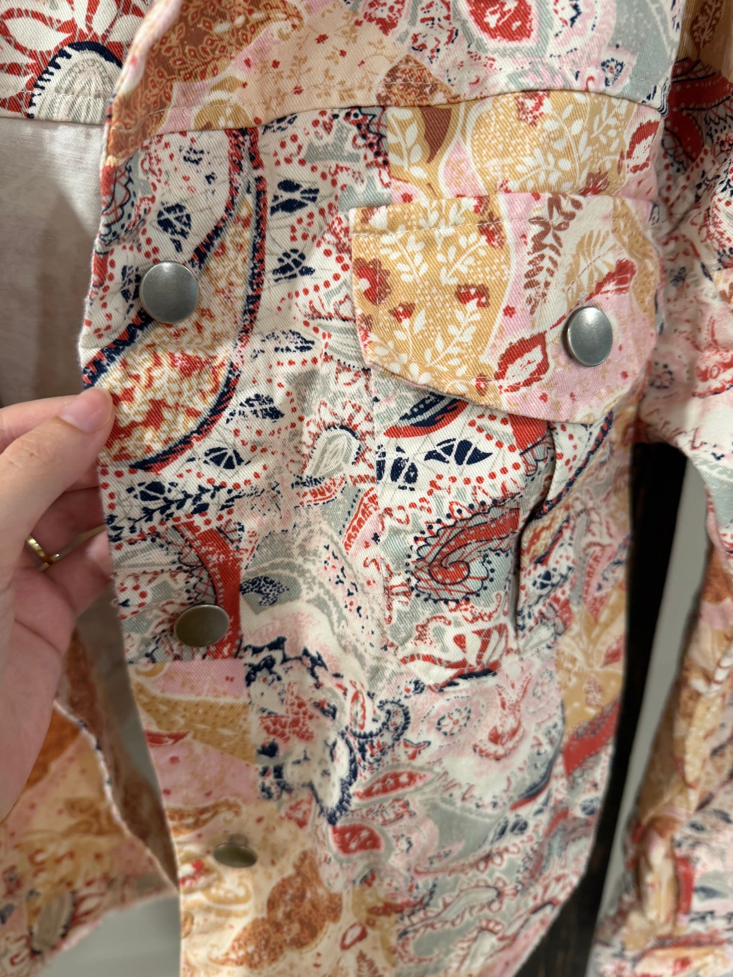 NWOT Size Large Mystree Paisley Patchwork Trucker Jacket
