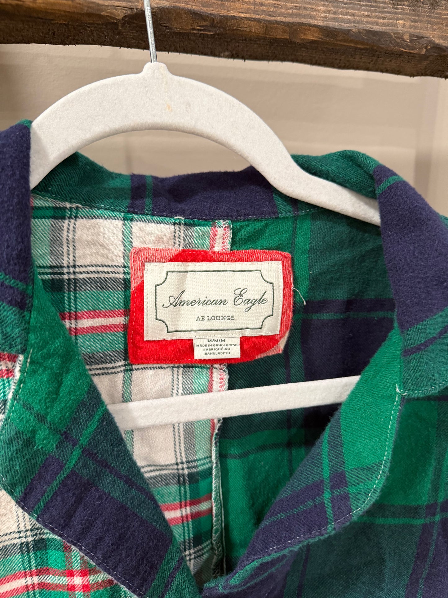 Size Medium American Eagle Plaid Loungewear Cropped Buttonup
