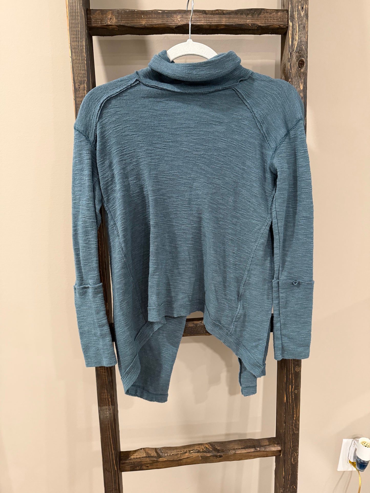 Size XS We The Free Split Teal Back Turtleneck Sweater