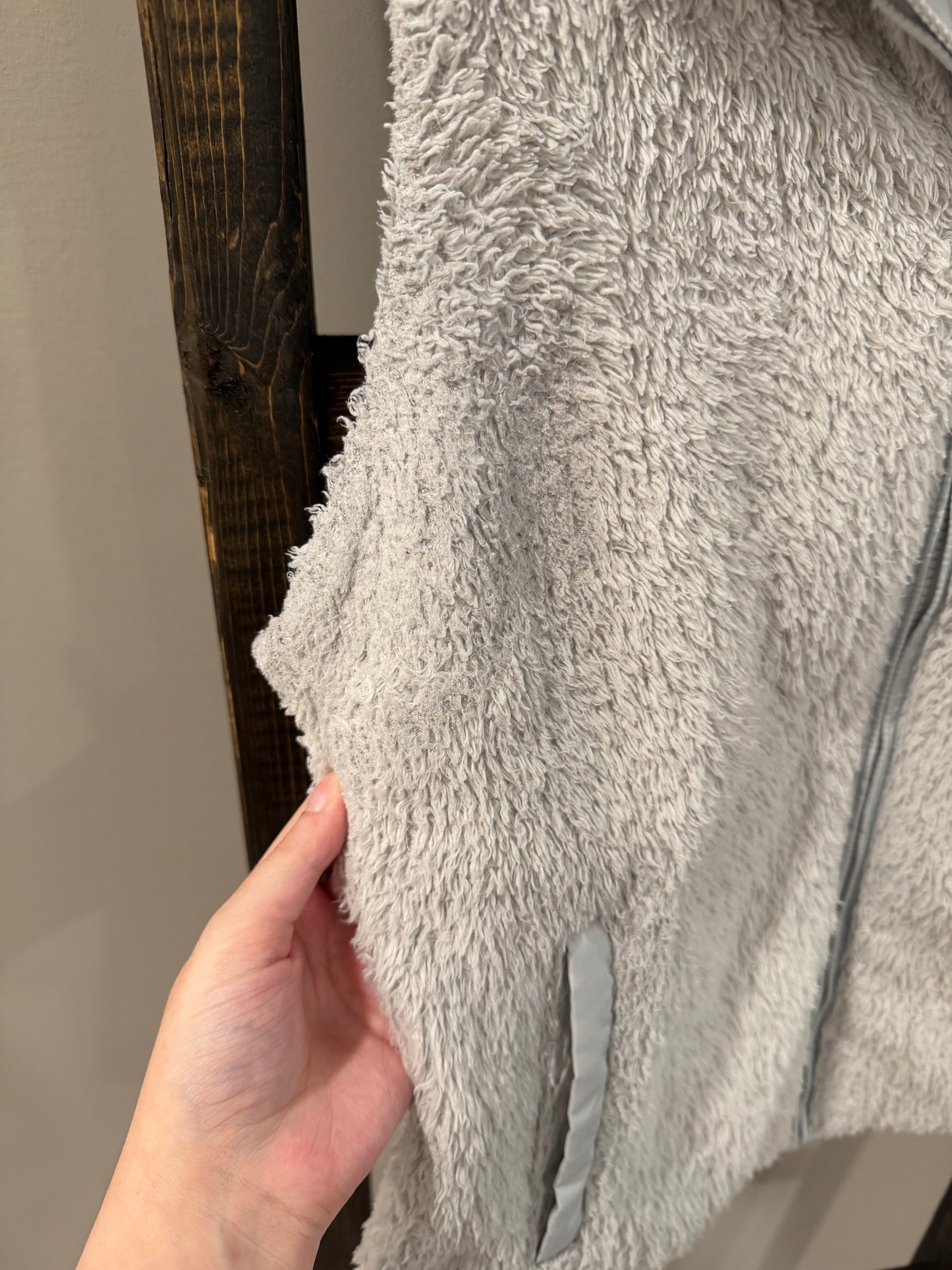 Size Medium Patagonia Women’s Gray Sweater Vest