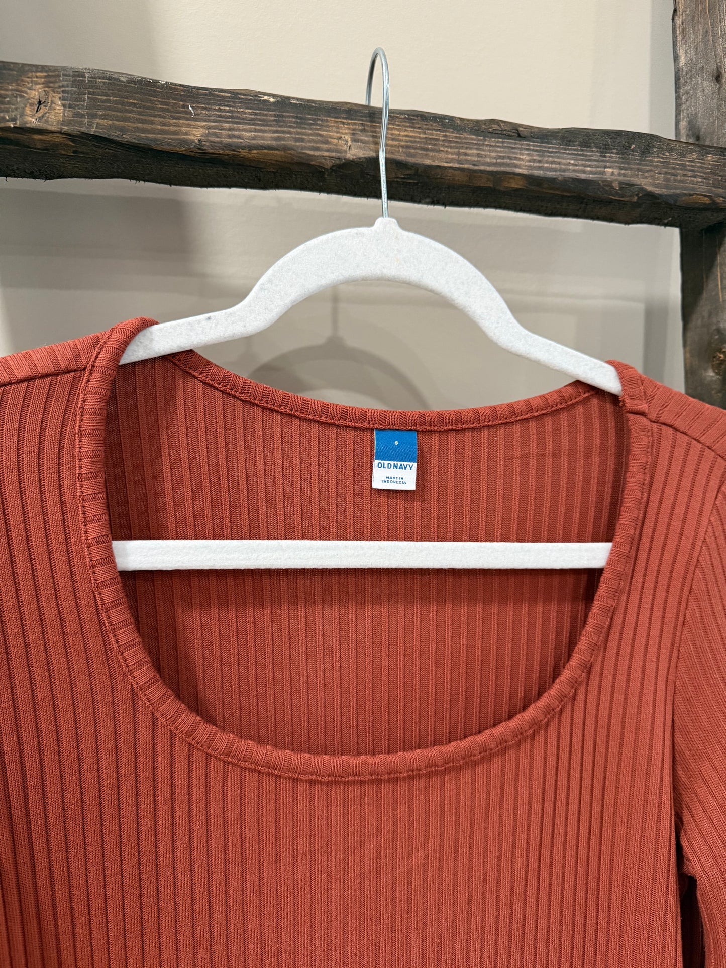 Size Small Old Navy Ribbed Burnt Orange Long Sleeve Midi Dress