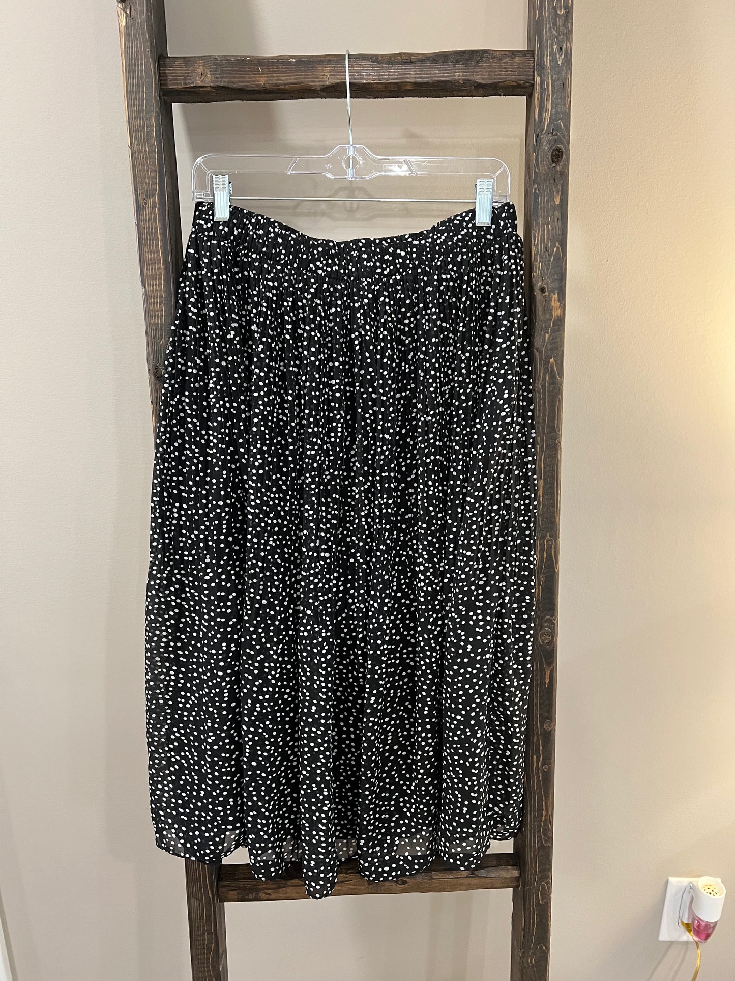 Size Large WDNY Black Polka Dot Midi Skirt