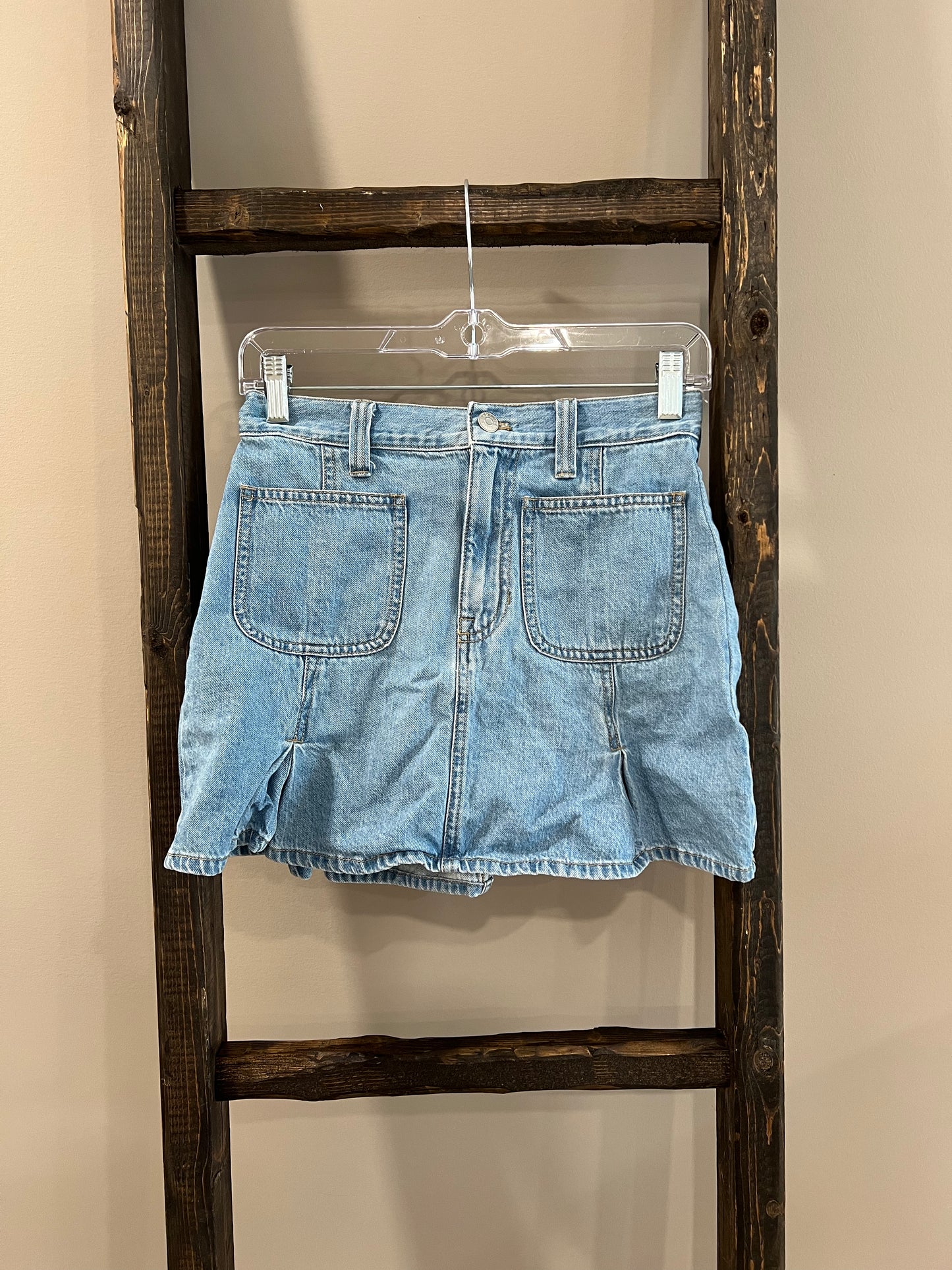 Size 24 (00) Madewell Denim Skirt