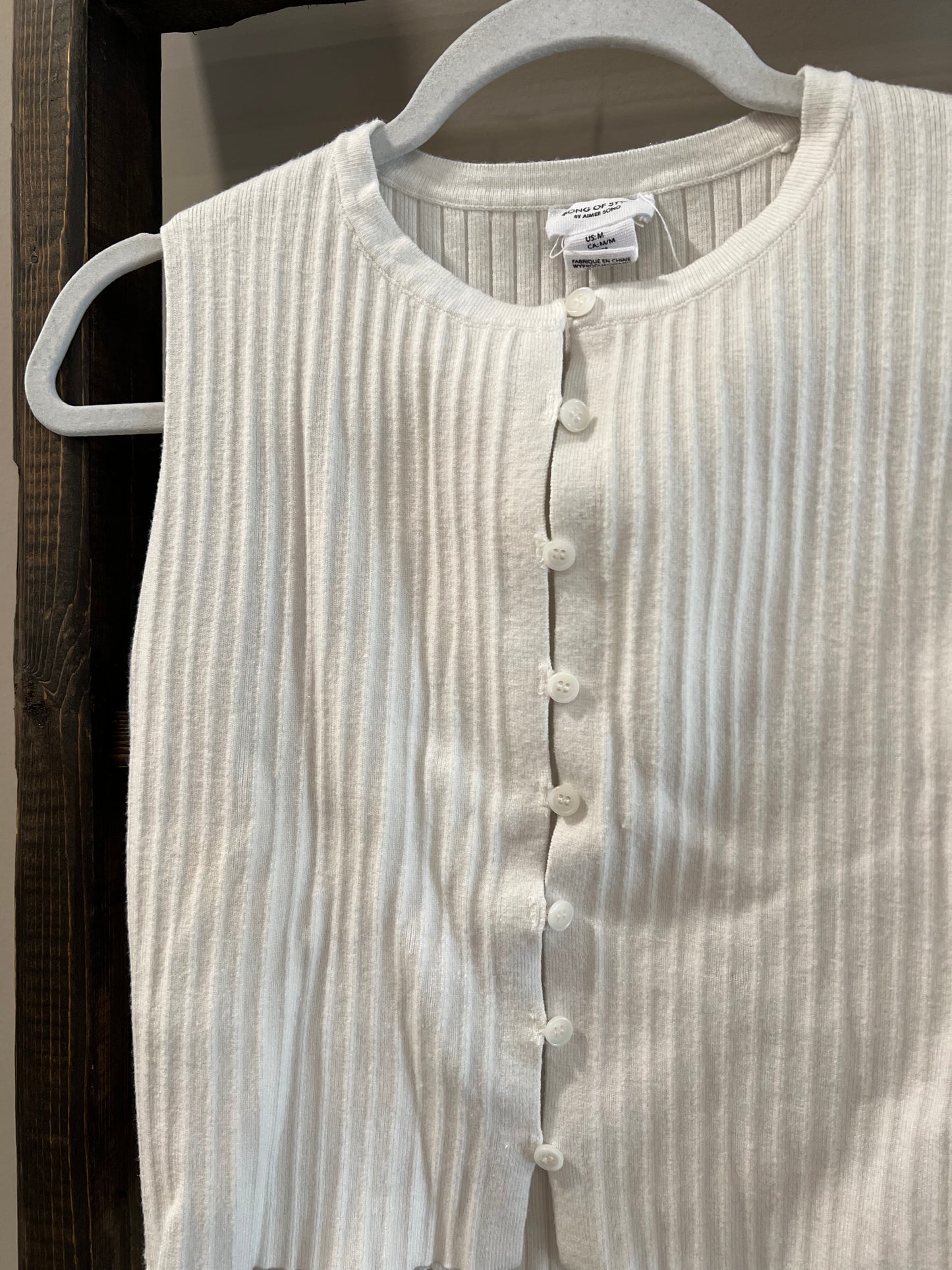 Size Medium Song of Style by Aimee Song White Tank