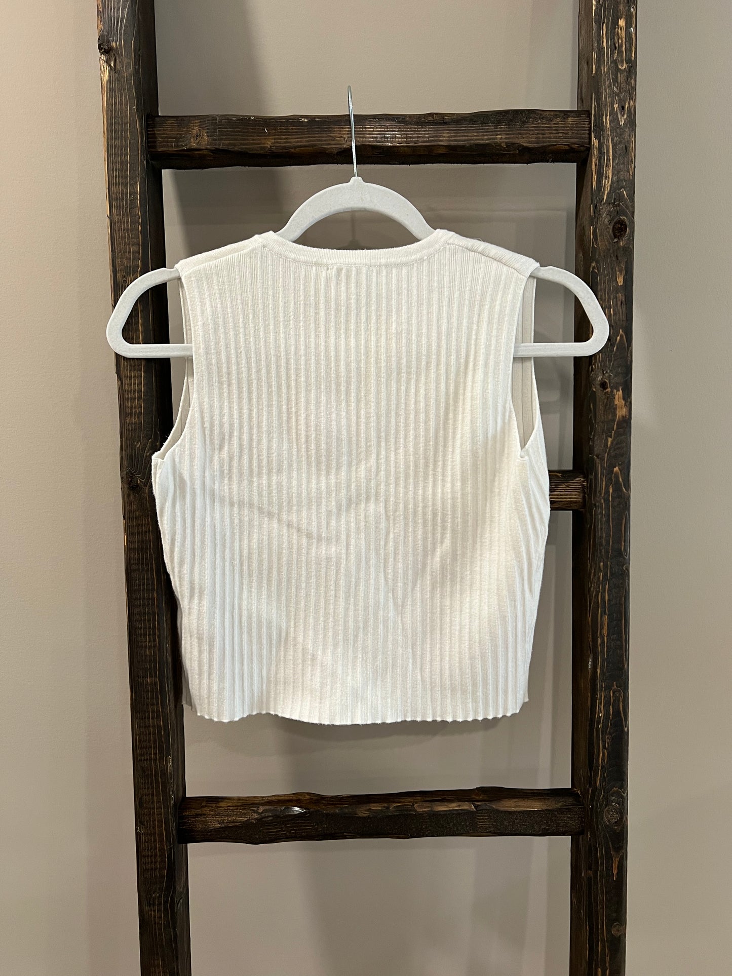 Size Medium Song of Style by Aimee Song White Tank