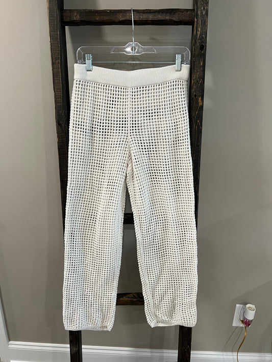 Size Medium Abercrombie & Fitch White Knit Coverup Pants