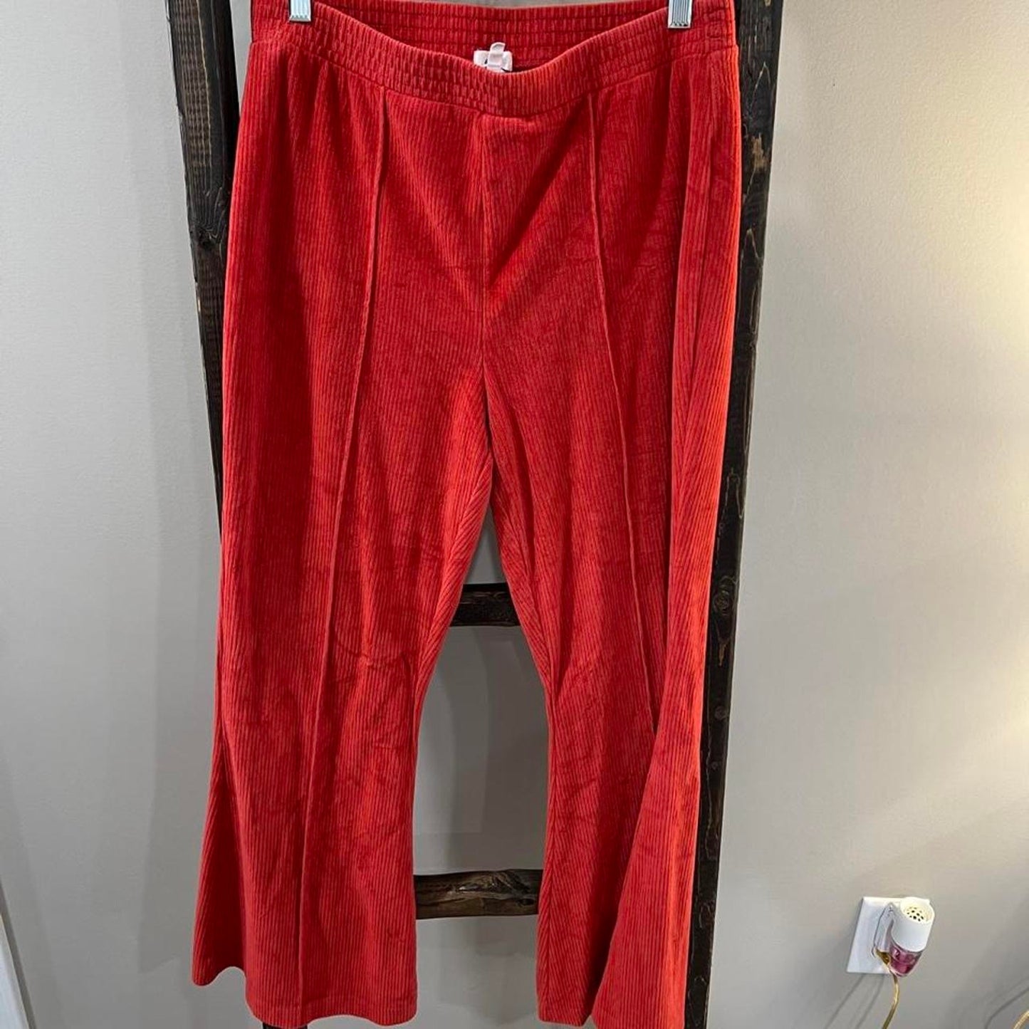 Size Large Short Aerie Corduroy Flare Leggings